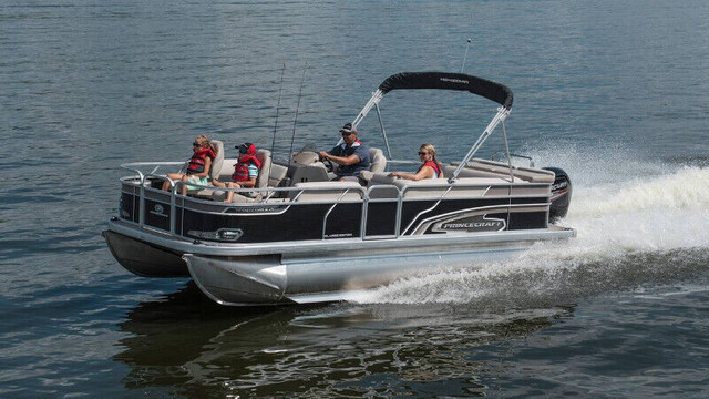 PONTOON BOAT RENTALS in Powerboats & Motorboats in Peterborough - Image 3