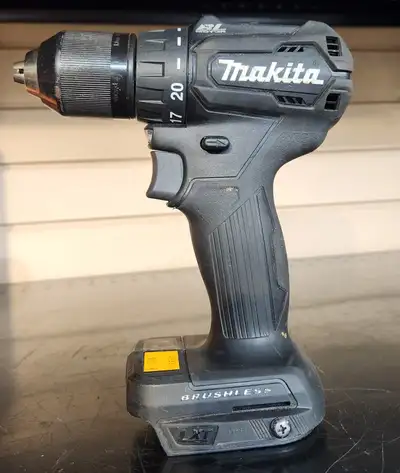 Cordless Impact Guns: Makita, Hilti, Milwaukee... ***SEVERAL ITEMS LISTED BELOW -- Please Open Ad an...
