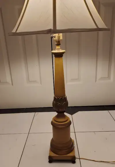 VINTAGE CARVED WOOD TABLE LAMP, View more