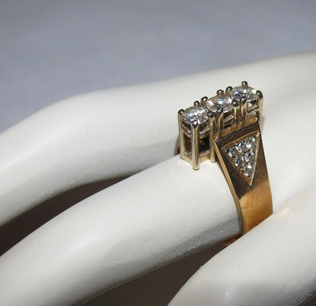 14K Yellow & White Gold Diamond Trinity Ring Sz. 4.5 15 Diamonds in Jewellery & Watches in Saint John - Image 3