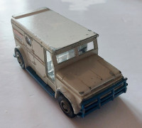 Dinky toy BRINKS ARMOURED CAR A SUBSIDIARY OF PITTSTON SINCE 185
