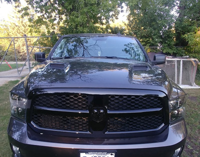 2020 Ram 1500 Classic 4x4 CREW CAB Midnight Edition 5.7 Hemi