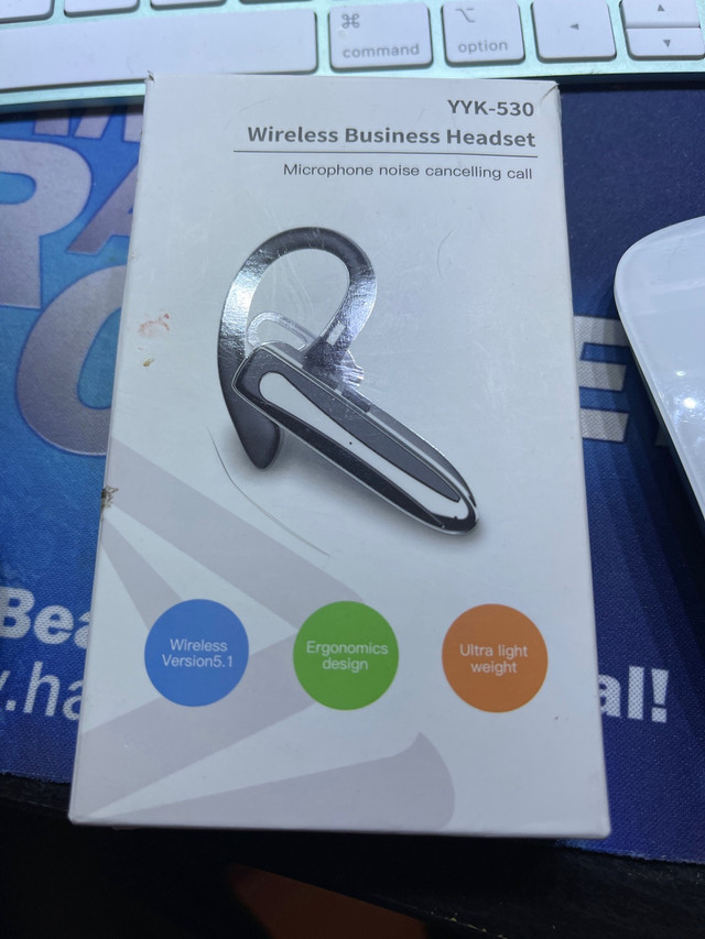 Wireless Bluetooth headset  in General Electronics in La Ronge