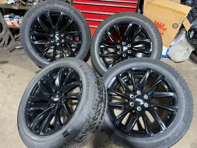 OEM 22” 2022 Cadillac Escalade Sport Platinum wheels Michelin X-Ice Snow winter tires -90% tread lef...