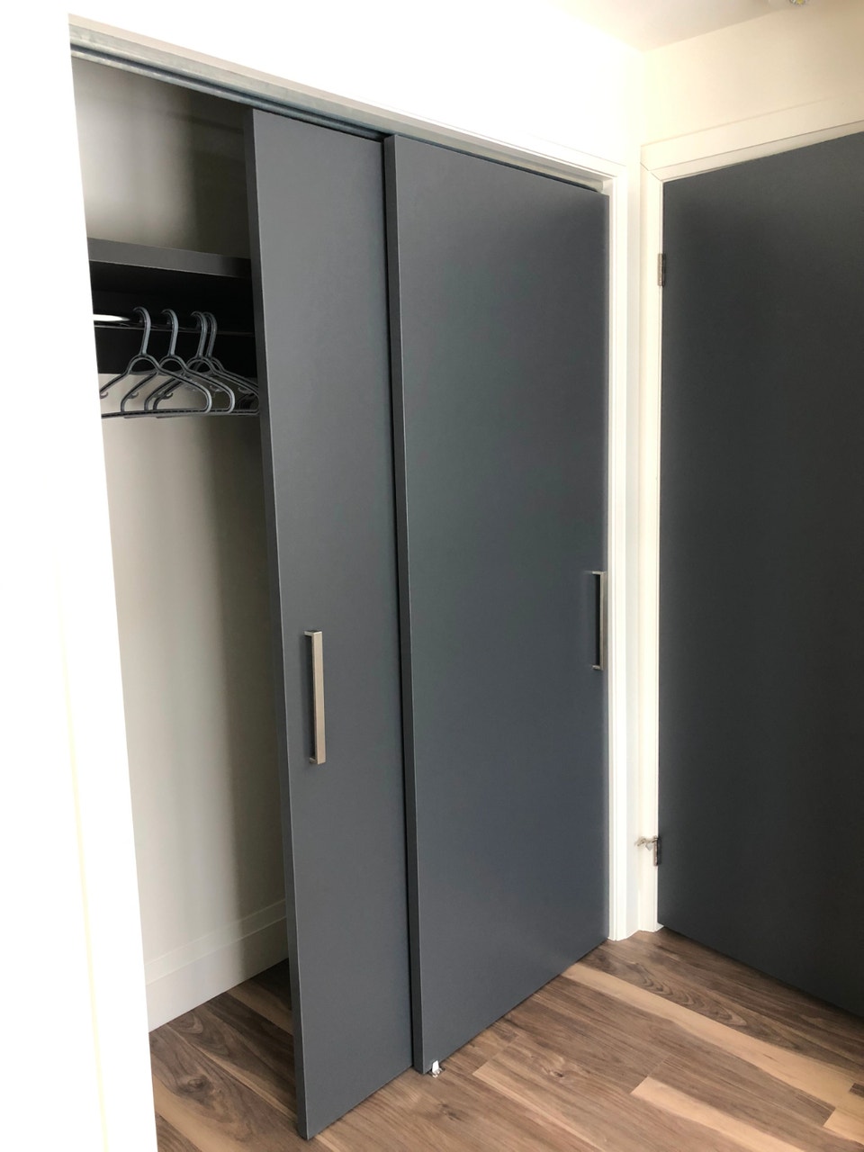 DUNEDIN ST.-COLBORNE ST.W  FOR RENT 4