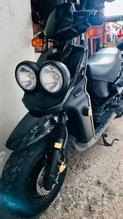 Yamaha bws 49cc Reliable 2 stroke motor 1700 kms only Will come with oem side mirrors Just needs cla...