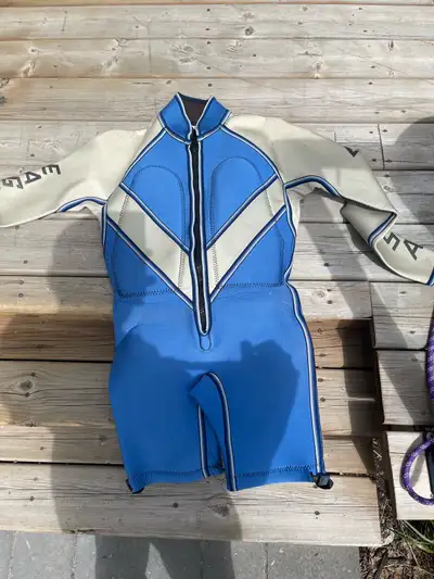 Eagle Barefoot suit - Small, View more