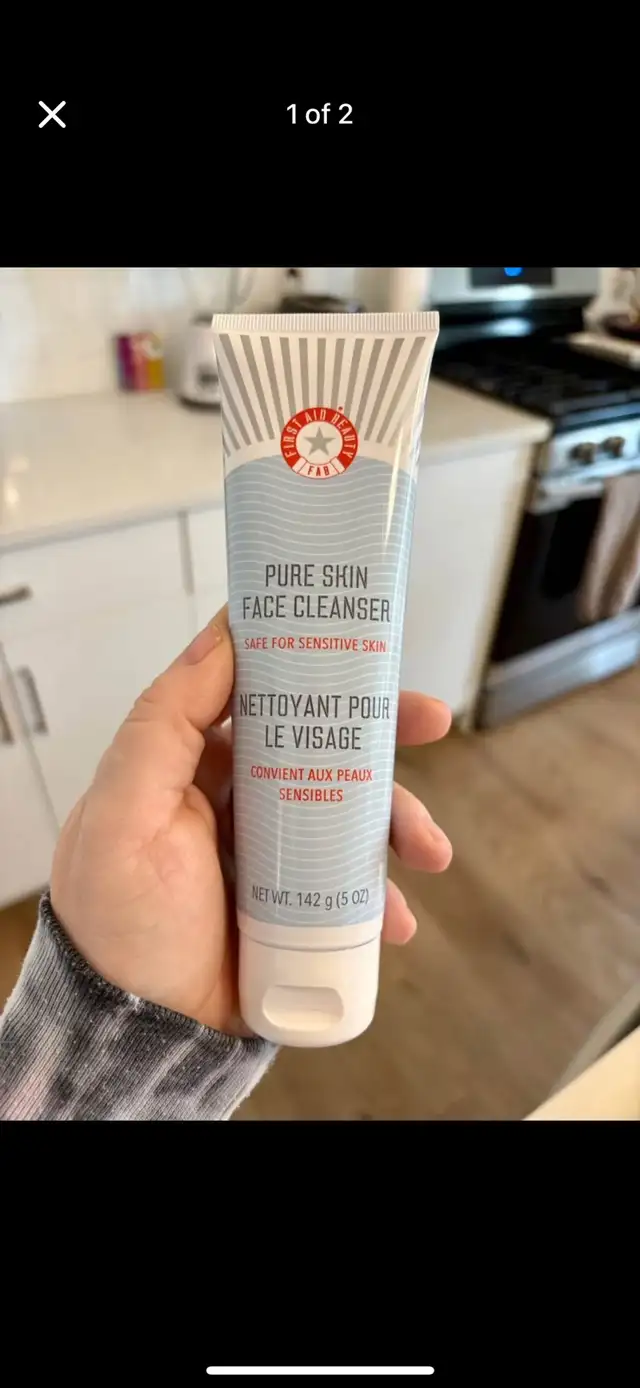 New First Aid Face Cleanser62863282795522124