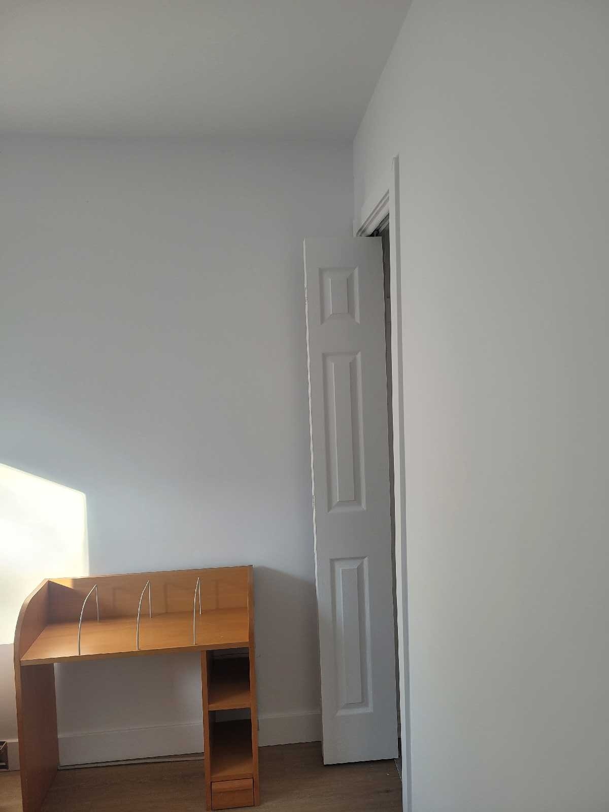 Chambre à louer dans un 4 et demi — photo 3