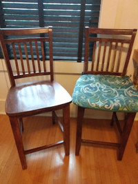 2 Bar stool height chairs