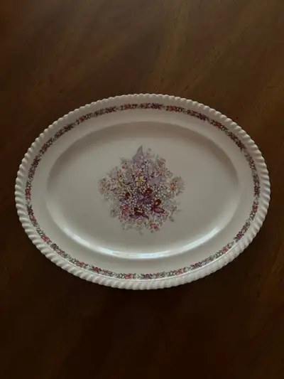 Vintage - Serving Platter, 1940 "Queen's Bouquet", Old English, View more