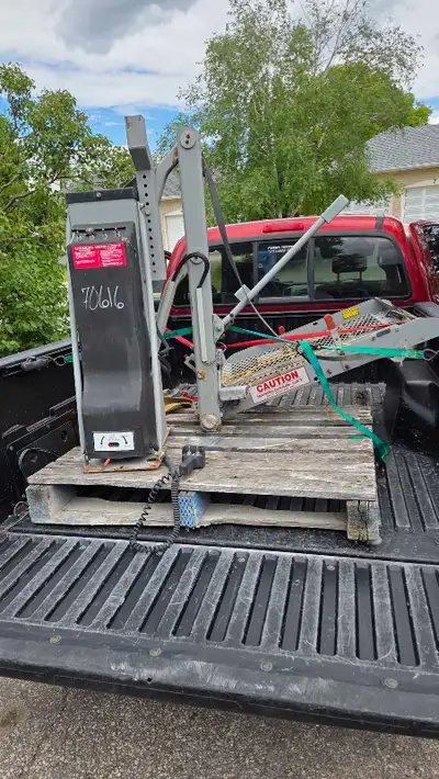 Crow River wheelchair lift for van, View more