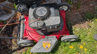 Gas Push Lawn Mower – As Is – $75OBO  Older, View more