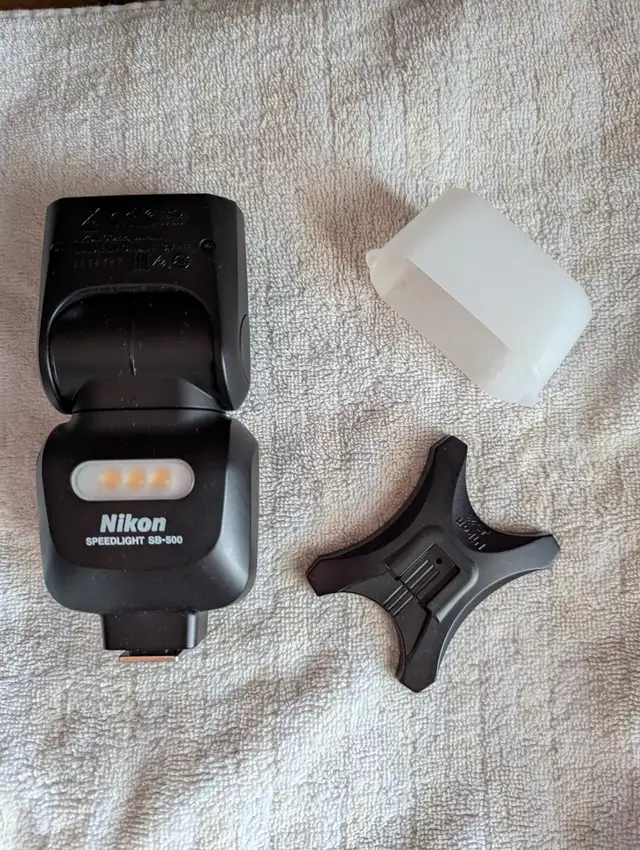 Nikon SB-500 Flash - Mint632349887054111217
