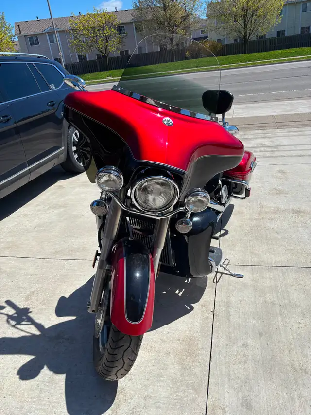 2007 Yamaha Royal Star Tourer Deluxe in Touring in St. Catharines - Image 7