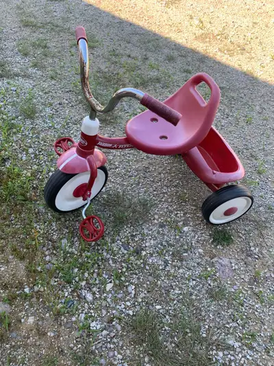 Radio Flyer Tricycle, View more