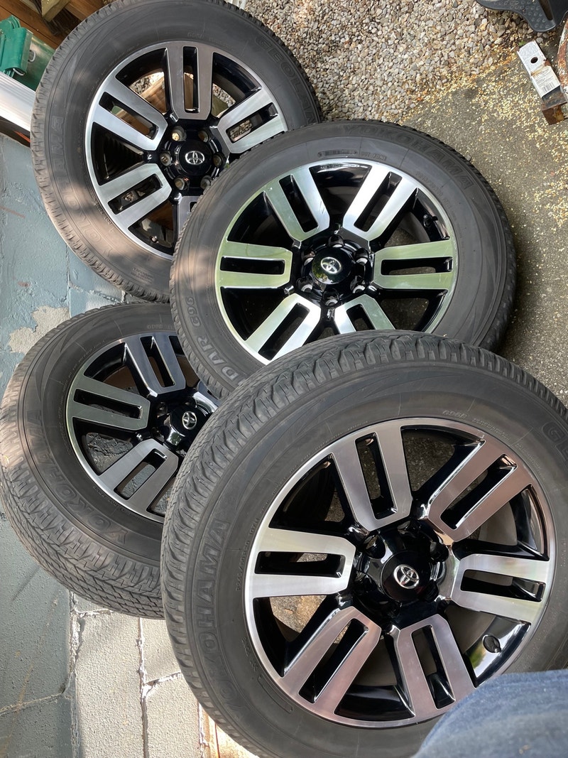 2019 Toyota 4runner Limited OEM Wheels on 245/60/20 Yokohama Geo ...