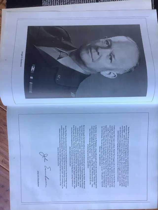 Military history book on World War || in Non-fiction in Ottawa - Image 4