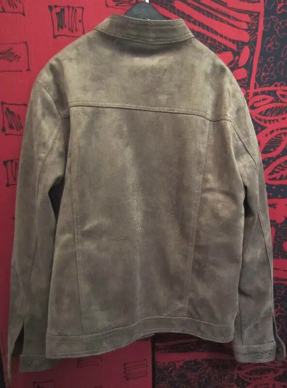 A Collezioni  New Suede Jacket Large (JJD-236) in Men's in City of Toronto - Image 3