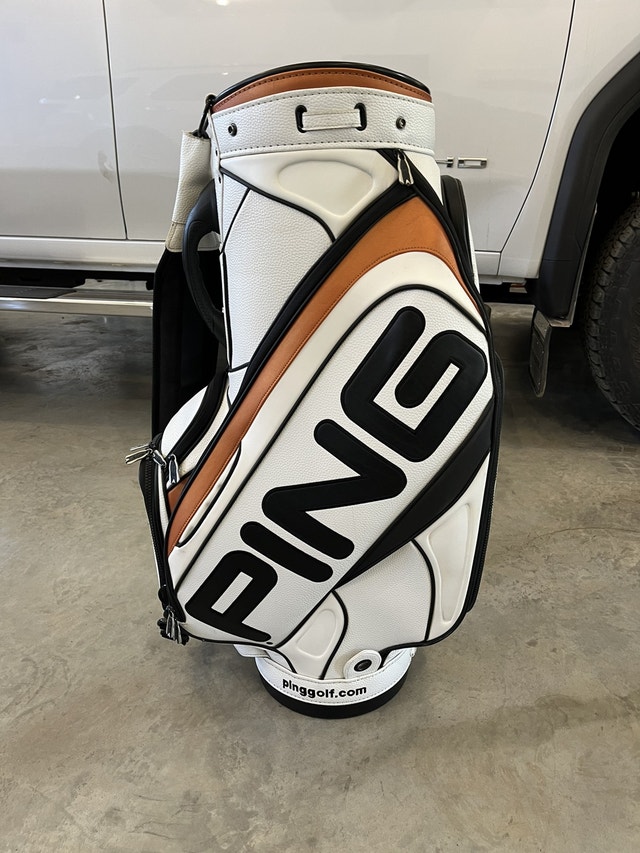 PING Tour Staff Golf Bag Golf Red Deer Kijiji