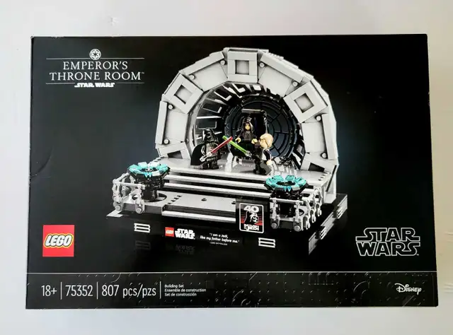 Lego 75352 Emperor's Throne Room Star Wars Disney in Toys & Games in Laval / North Shore - Image 2