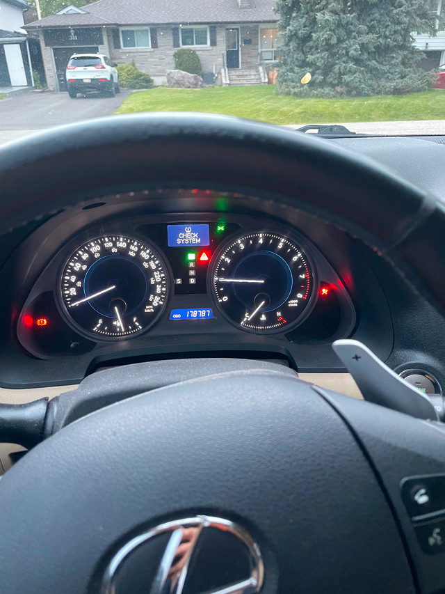 2006 LEXUS IS350 RWD in Cars & Trucks in City of Toronto - Image 2