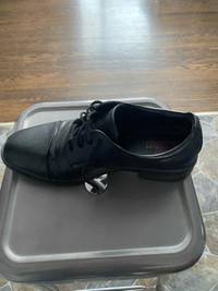 Men’s Shoes - black, size 8.5