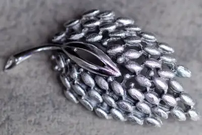 Art Metal Leaf Brooch/Pin, View more