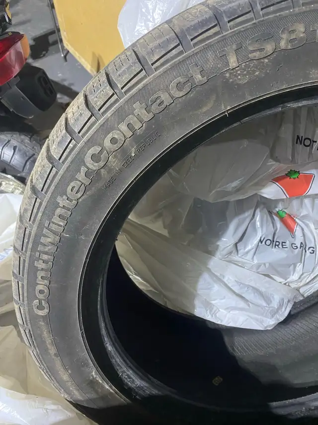 245 / 45 / R18 Winter tires (2 tires) in Tires & Rims in Oshawa / Durham Region - Image 5