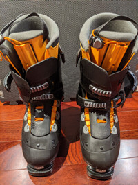 Saloman Verse TF Downhill Ski Boots Sz. 28