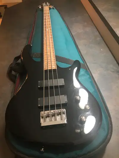 1999 Dean Bass Guitar – Black, Classic Vintage Feel, View more