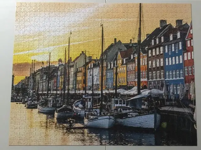 Nyhavn Denmark 1000 piece puzzle in Toys & Games in Ottawa - Image 4