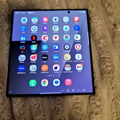 Samsung Z Fold 7 512gb, View more