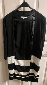 Alfred Sung - Black and white striped open front cardigan.