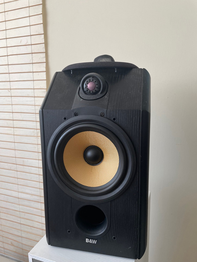 B&W Bowers and Wilkins CDM1 SPECIAL EDITION Speakers in Speakers in Hamilton - Image 4