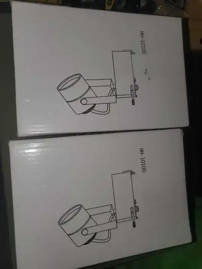 HH-10100 Track Light, View more