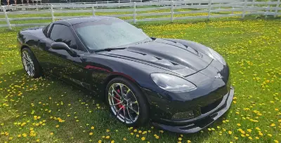 2010 corvette with 68000kms Ls3 6 spd manual Ecs supercharger kit Upgraded c7 headunit Headers and e...