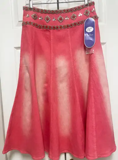 DG2  Coral Beaded Denim Skirt (new still with tags). size 8, View more