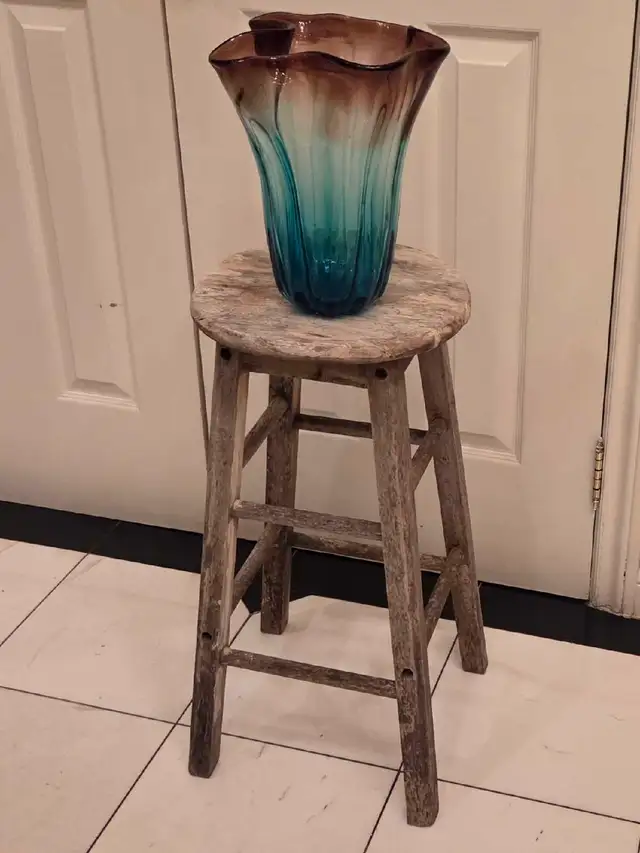 Mid-Century Modern French wooden stool from the 1940s in Home Décor & Accents in City of Toronto - Image 7