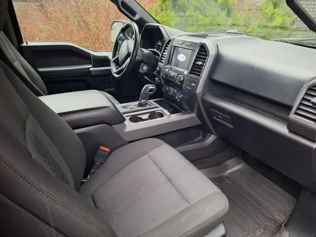 2019 F-150 XLT Sport 4x4 supercrew in Cars & Trucks in Comox / Courtenay / Cumberland - Image 10