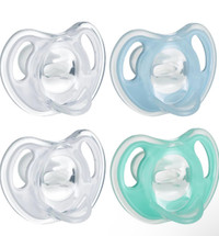 Tommee Tippee Ultra-Light Silicone Baby Pacifier, Boy - 0-6m, 4p