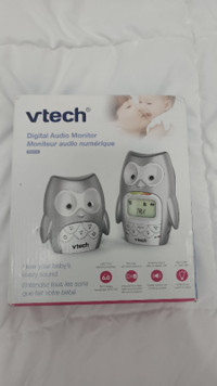 VTech Owl DECT 6.0 Digital Audio Baby Monitor with Night Light
