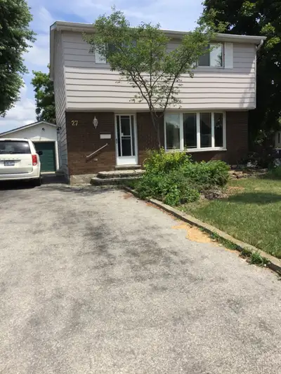 MOHAWK STUDENT FENNEL CAMPUS  ROOMS For rent for girls in girls