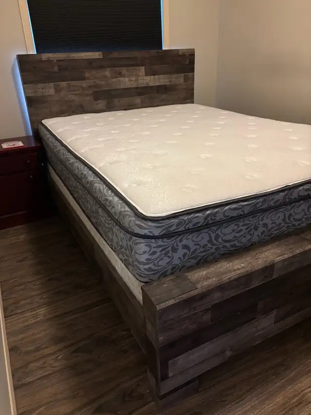 roommate 