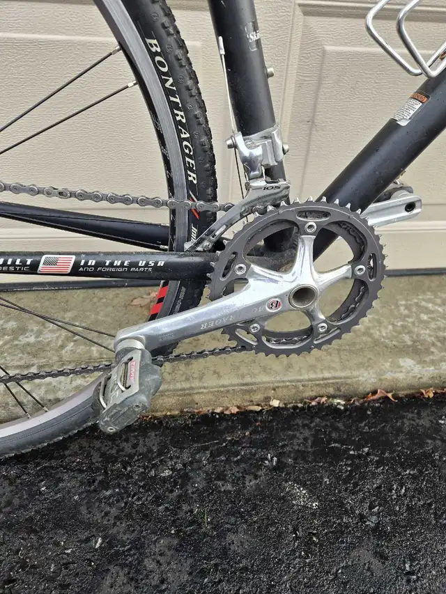 Trek X1 Gravel road bike  in Road in Barrie - Image 10