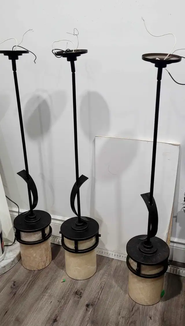 6-Light Chandelier + 3 Matching Marble Pendant Lights in Indoor Lighting & Fans in Kitchener / Waterloo - Image 5