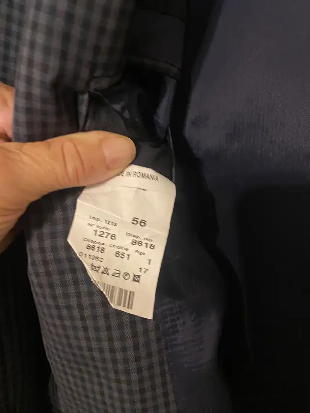 Men's and young men's suits-jackets and pants in Men's in City of Montréal - Image 11