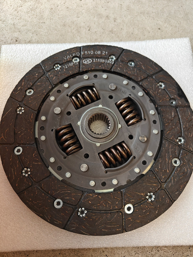 Genuine Hyundai Genesis disc and clutch cover assembly brand new in Other Parts & Accessories in Cambridge - Image 3