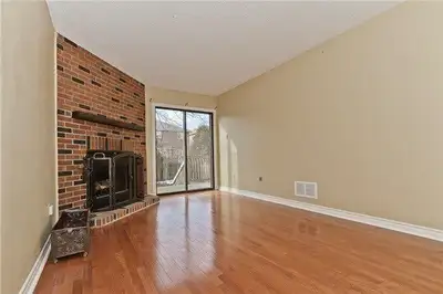 Fully furnished room for rental - Females only