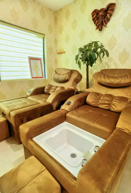 XIAOPING MASSAGE THERAPY in Massage Services in Edmonton - Image 7